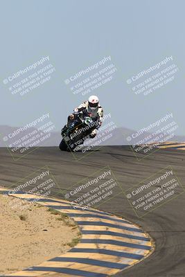 media/Mar-28-2022-Superbike Trackdays (Mon) [[b8603d0f67]]/Open Track Time/Turns 9 and 10/